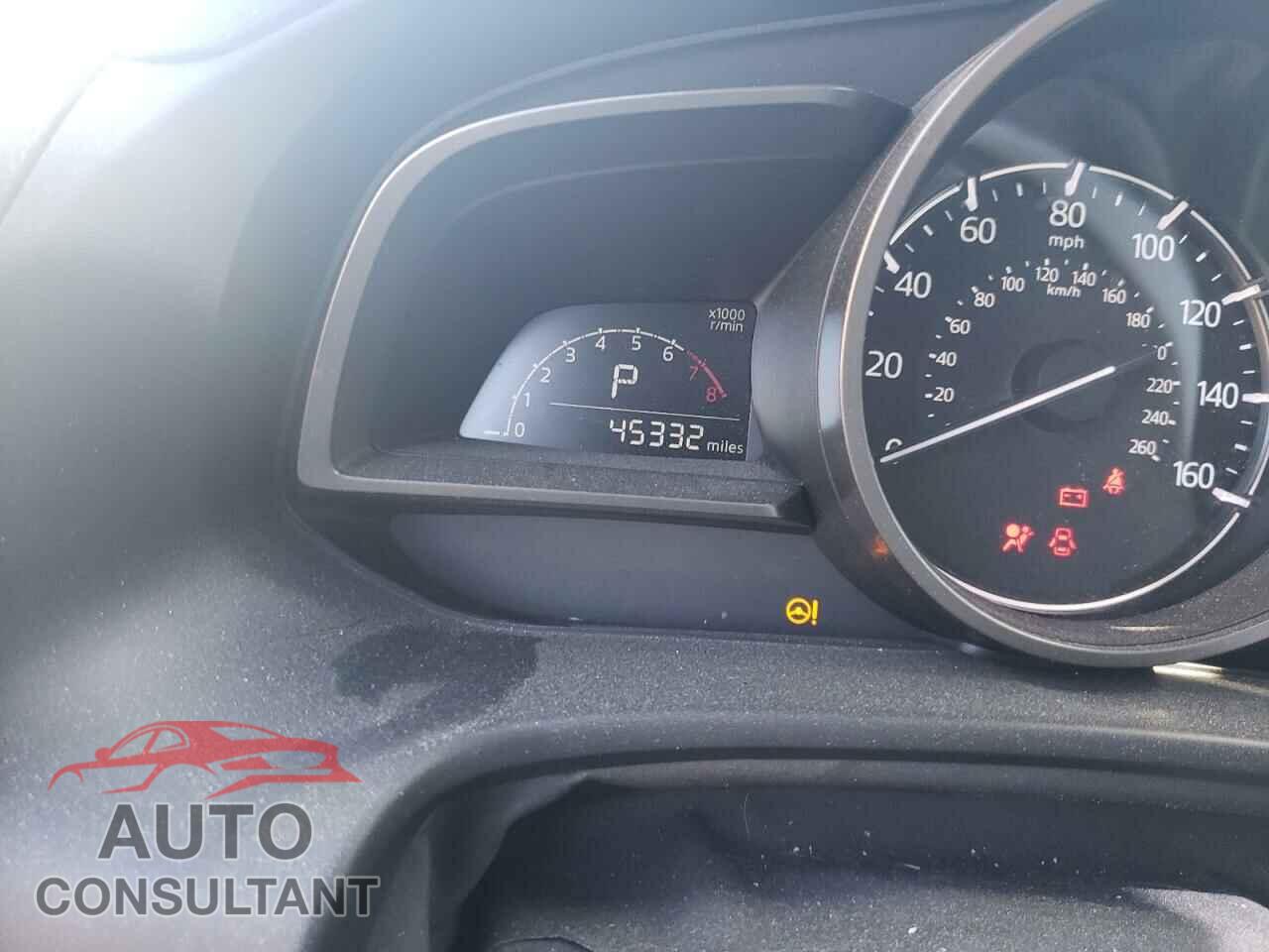 MAZDA 3 2018 - 3MZBN1U76JM222044