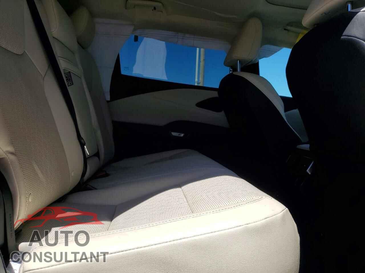 LEXUS UNKNOWN 2024 - 2T2BBMCA3RC025956