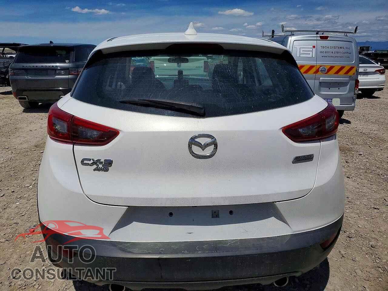 MAZDA CX-3 2017 - JM1DKFC7XH0165816