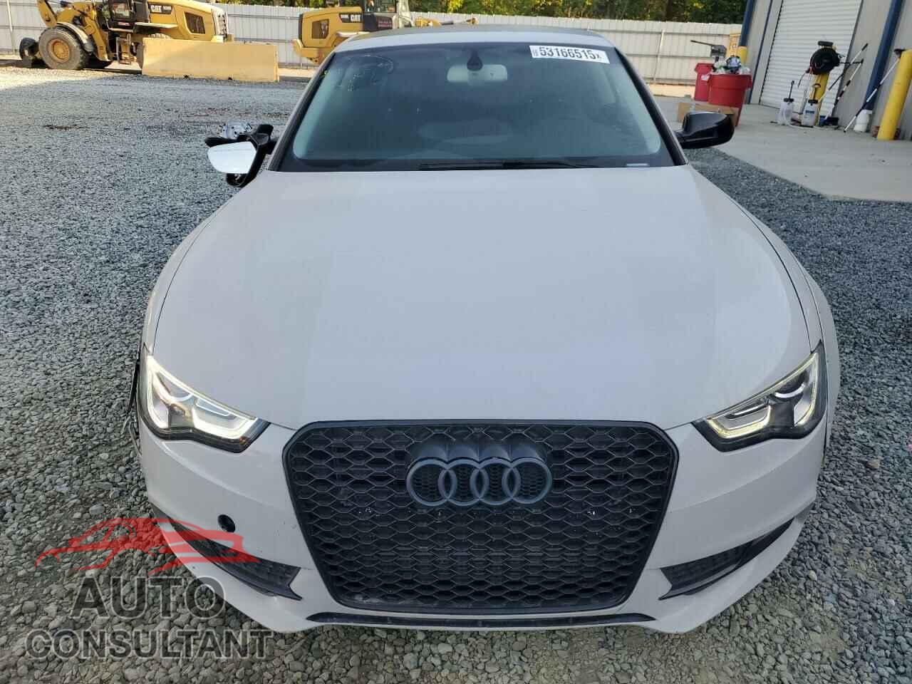 AUDI A5 2014 - WAURFAFR9EA029044
