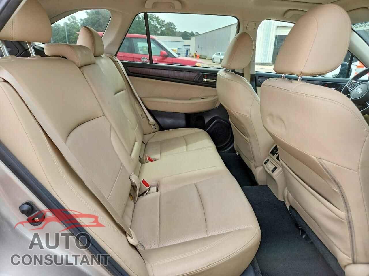 SUBARU OUTBACK 2018 - 4S4BSANC1J3227477