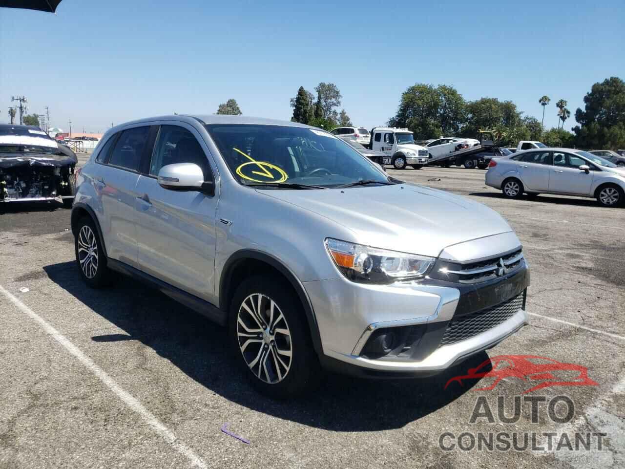 MITSUBISHI OUTLANDER 2019 - JA4AR3AU2KU017496