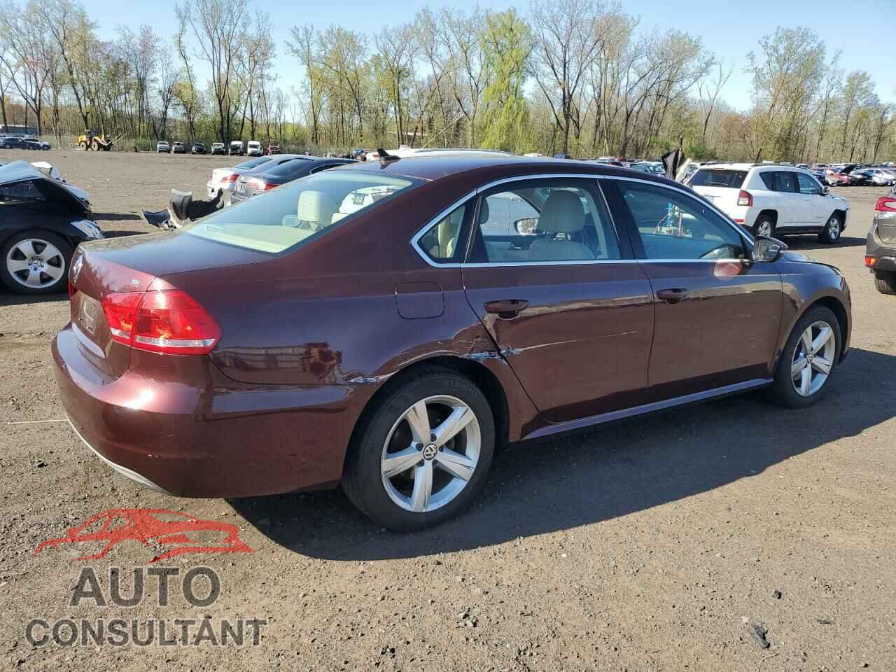 VOLKSWAGEN PASSAT 2012 - 1VWBP7A39CC008202