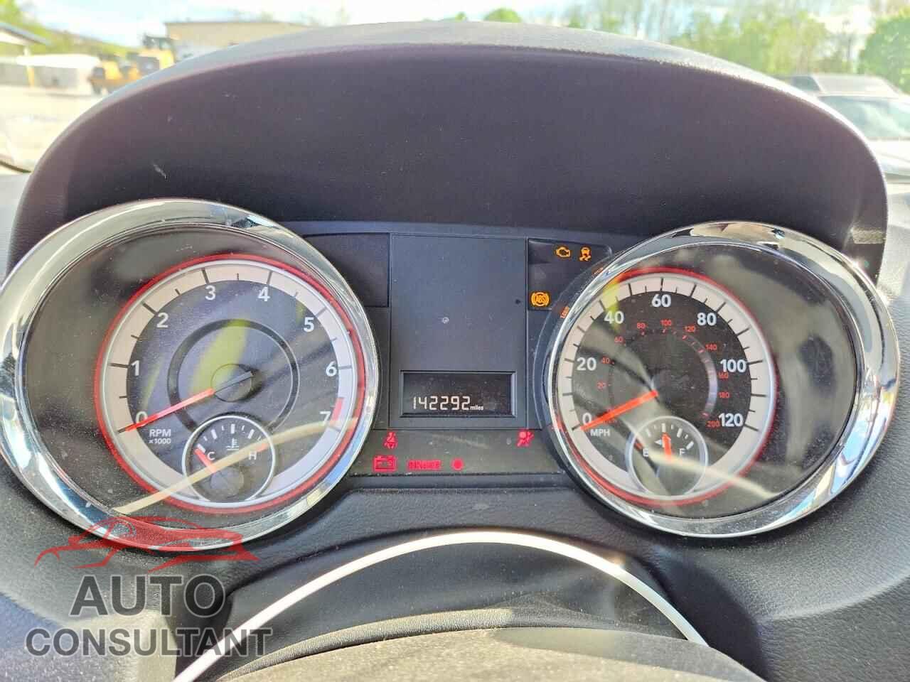DODGE CARAVAN 2012 - 2C4RDGBG9CR408974