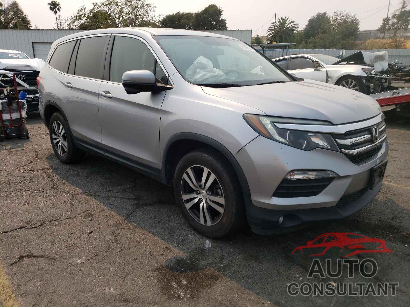 HONDA PILOT 2016 - 5FNYF6H58GB044571