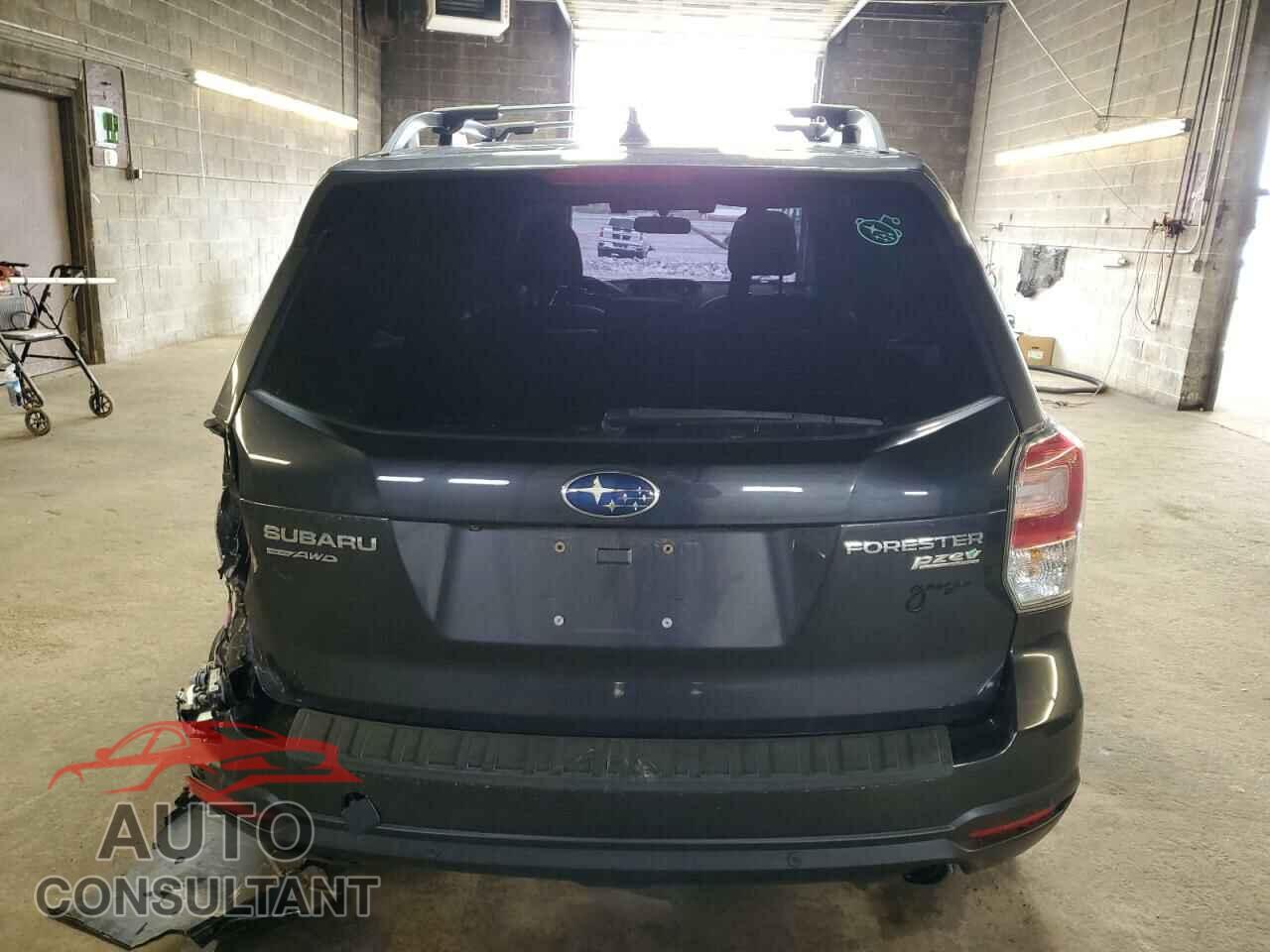 SUBARU FORESTER 2017 - JF2SJAWC8HH540255