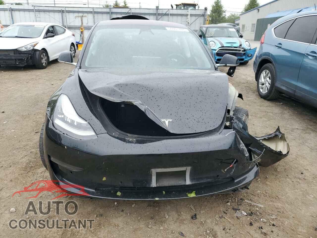 TESLA MODEL 3 2018 - 5YJ3E1EA4JF157409
