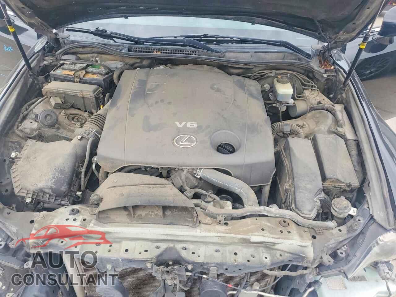LEXUS IS 2014 - JTHBF1D23E5021605