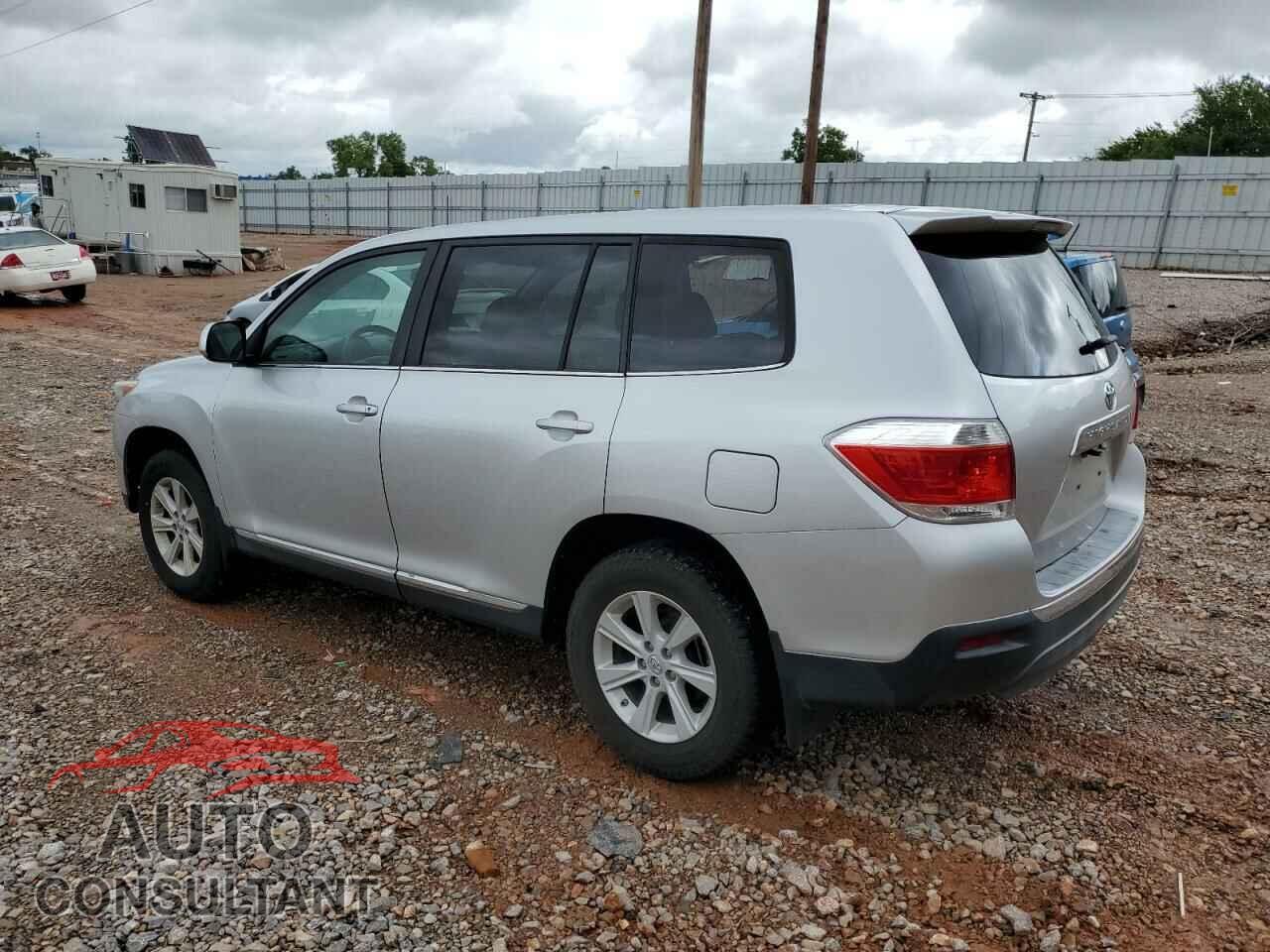 TOYOTA HIGHLANDER 2013 - 5TDZA3EH8DS035912