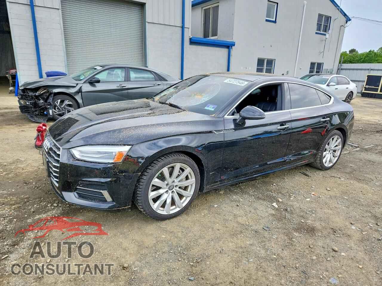 AUDI A5 2018 - WAUANCF57JA020152