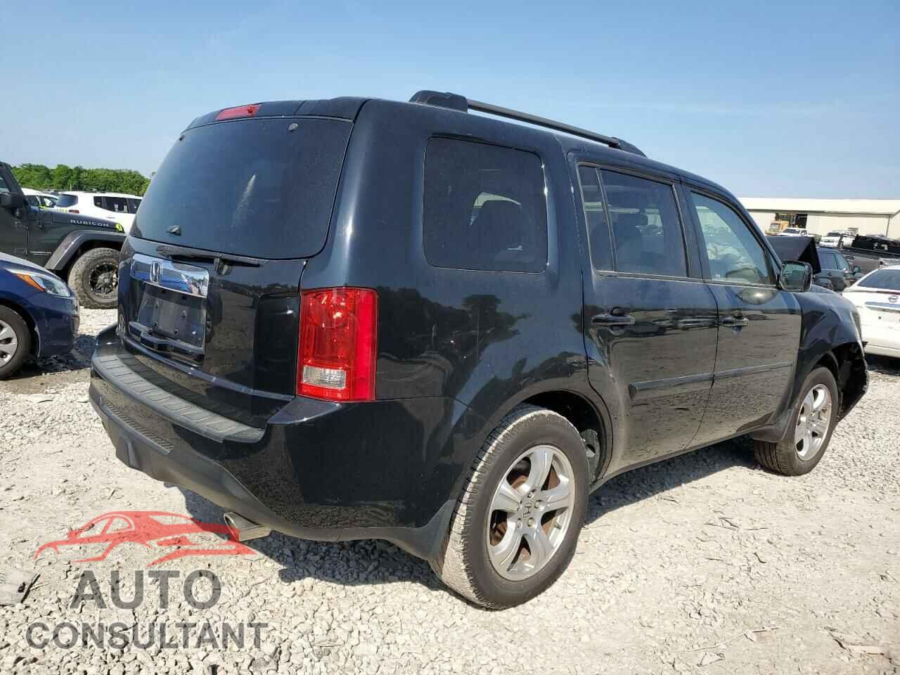 HONDA PILOT 2015 - 5FNYF3H53FB018585