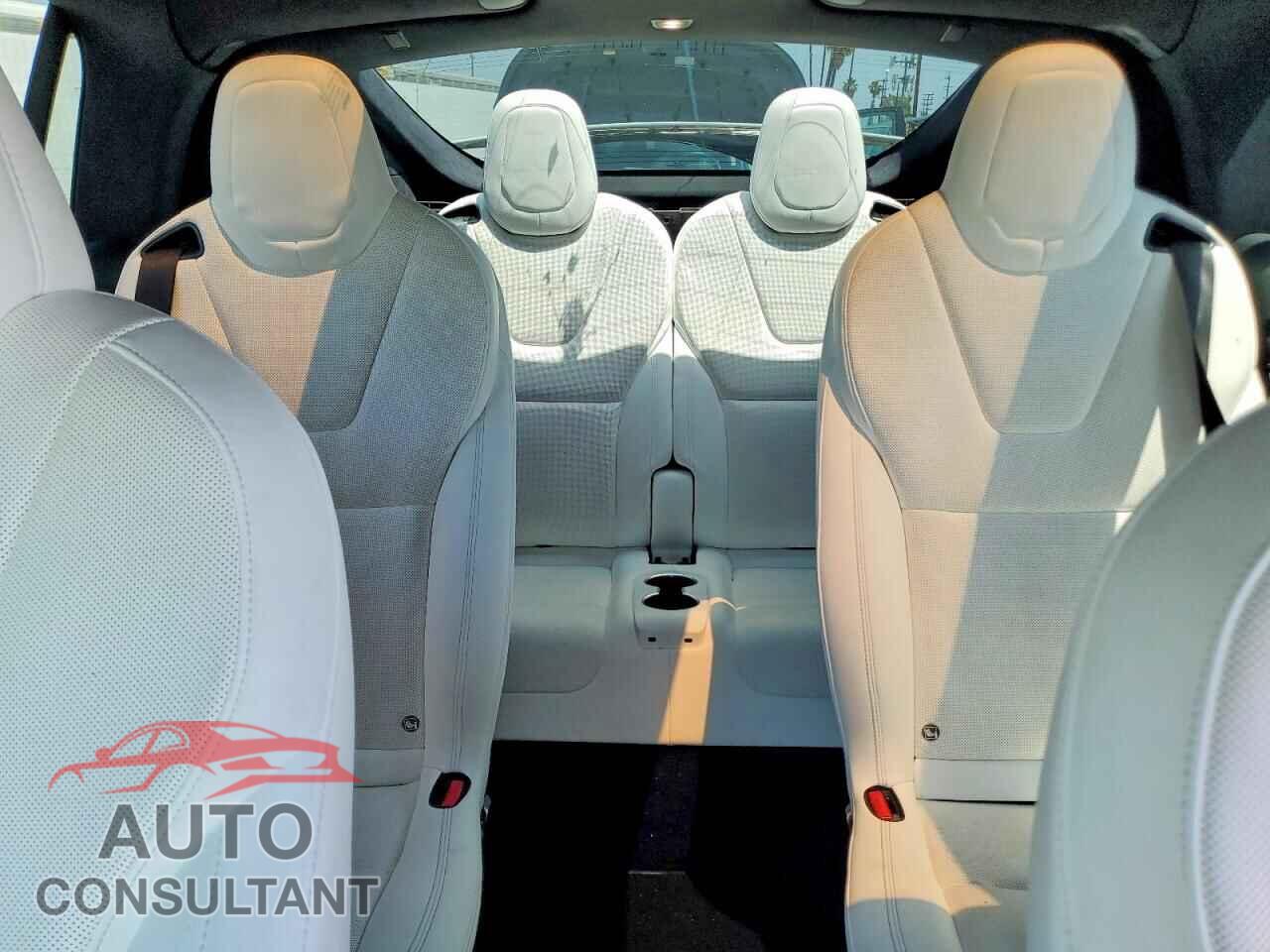 TESLA MODEL X 2022 - 7SAXCBE52NF329946