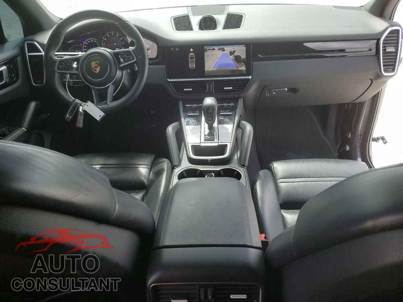 PORSCHE CAYENNE 2021 - WP1AA2AY2MDA07577