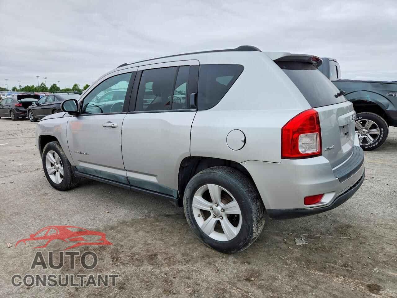 JEEP COMPASS 2011 - 1J4NF1FB2BD159093