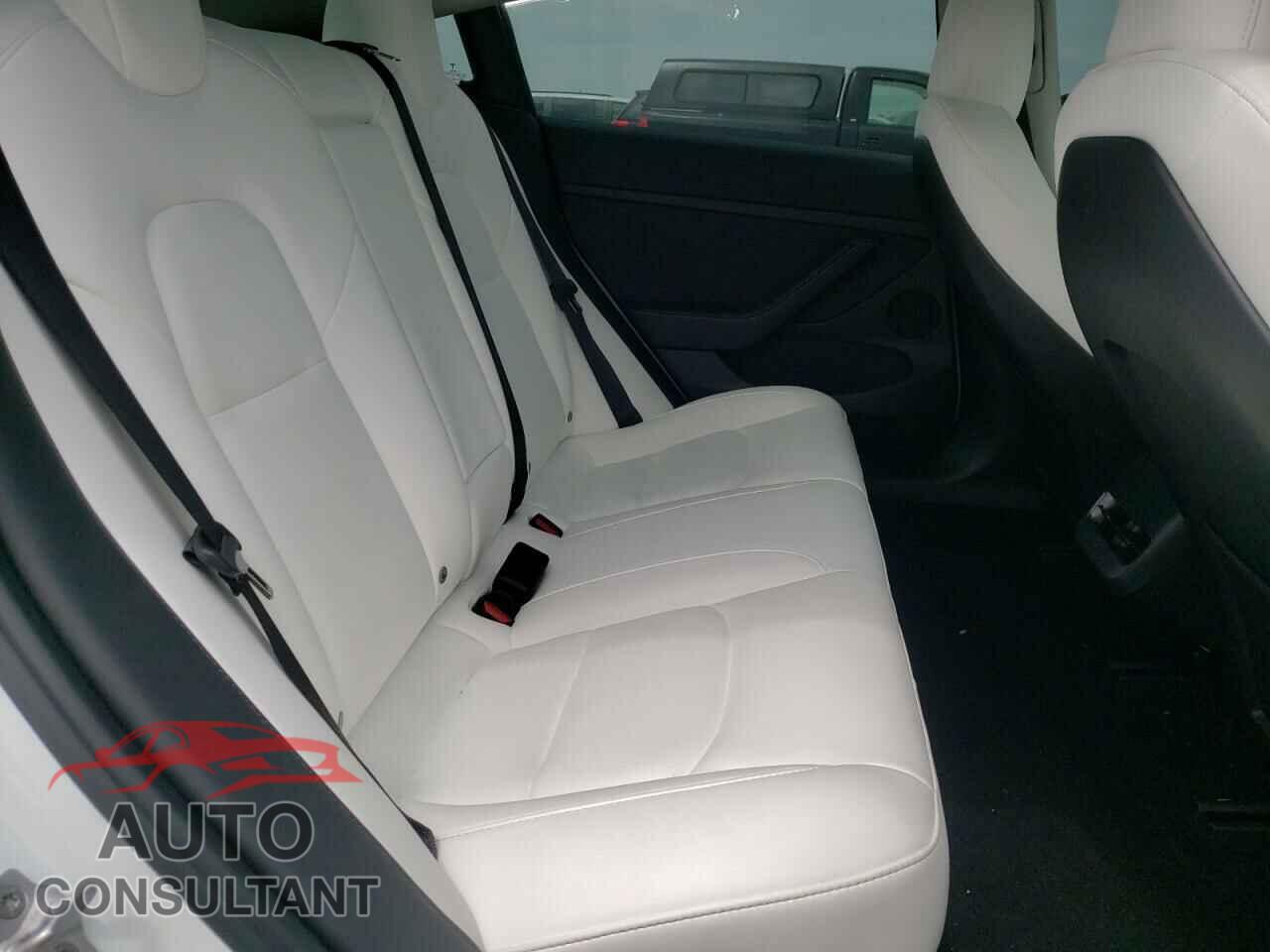 TESLA MODEL 3 2023 - 5YJ3E1EA2PF510853