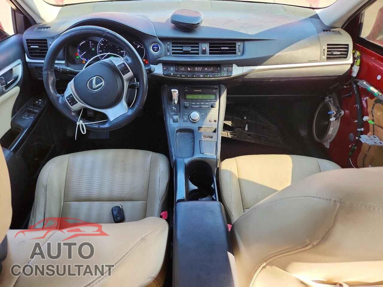 LEXUS CT 200 2011 - JTHKD5BH2B2015425