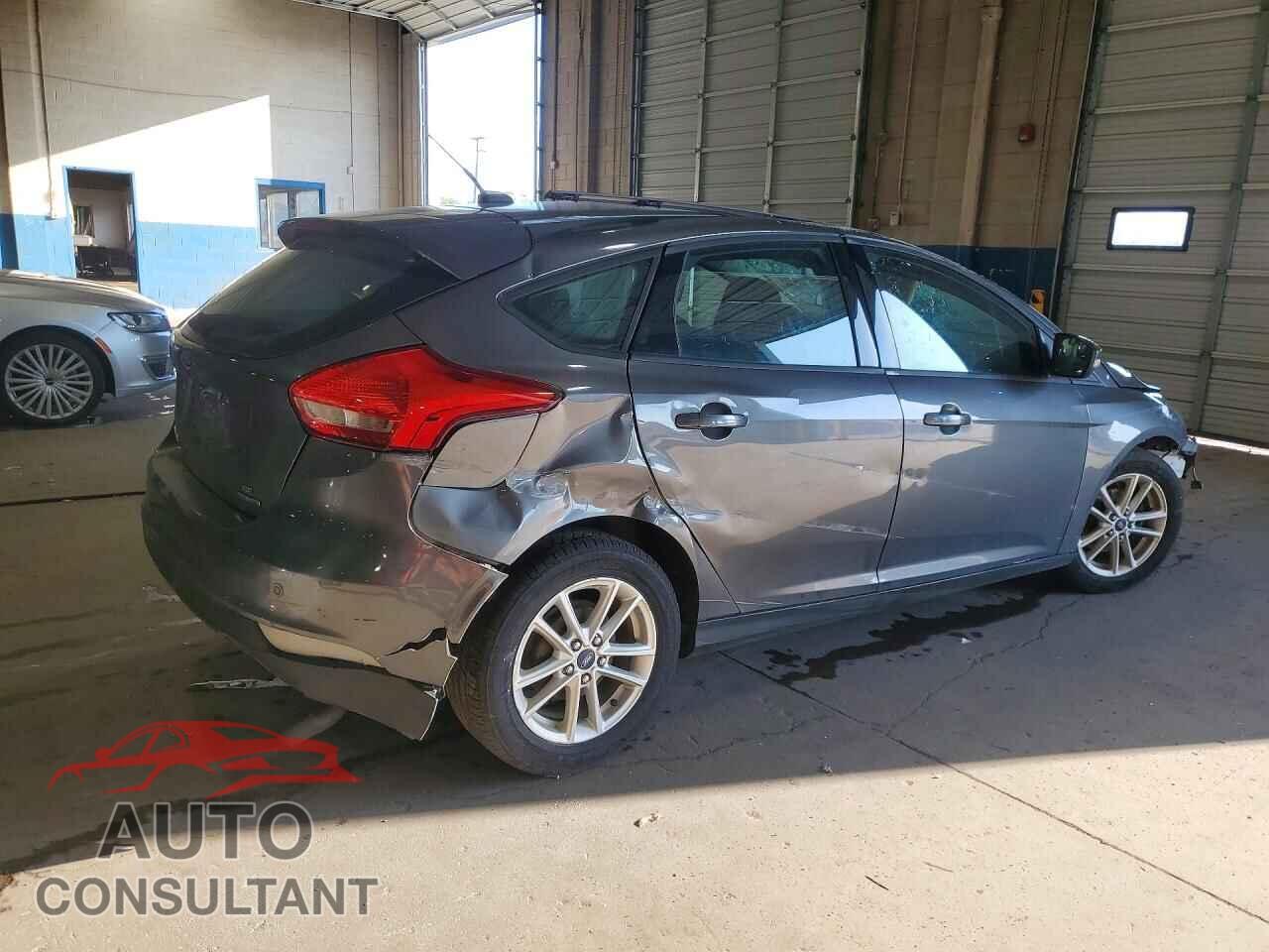 FORD FOCUS 2015 - 1FADP3K28FL367917