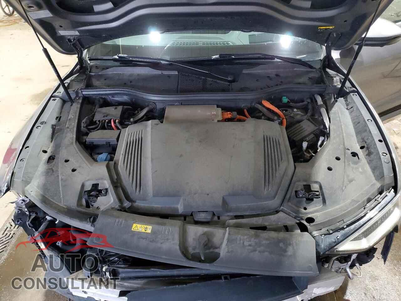 AUDI E-TRON 2021 - WA1VAAGE3MB018135