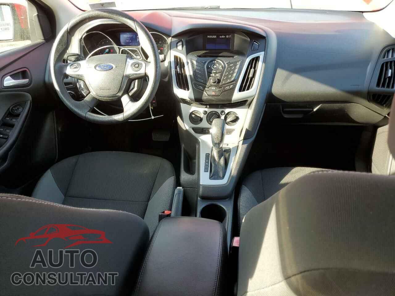 FORD FOCUS 2013 - 1FADP3F20DL203620