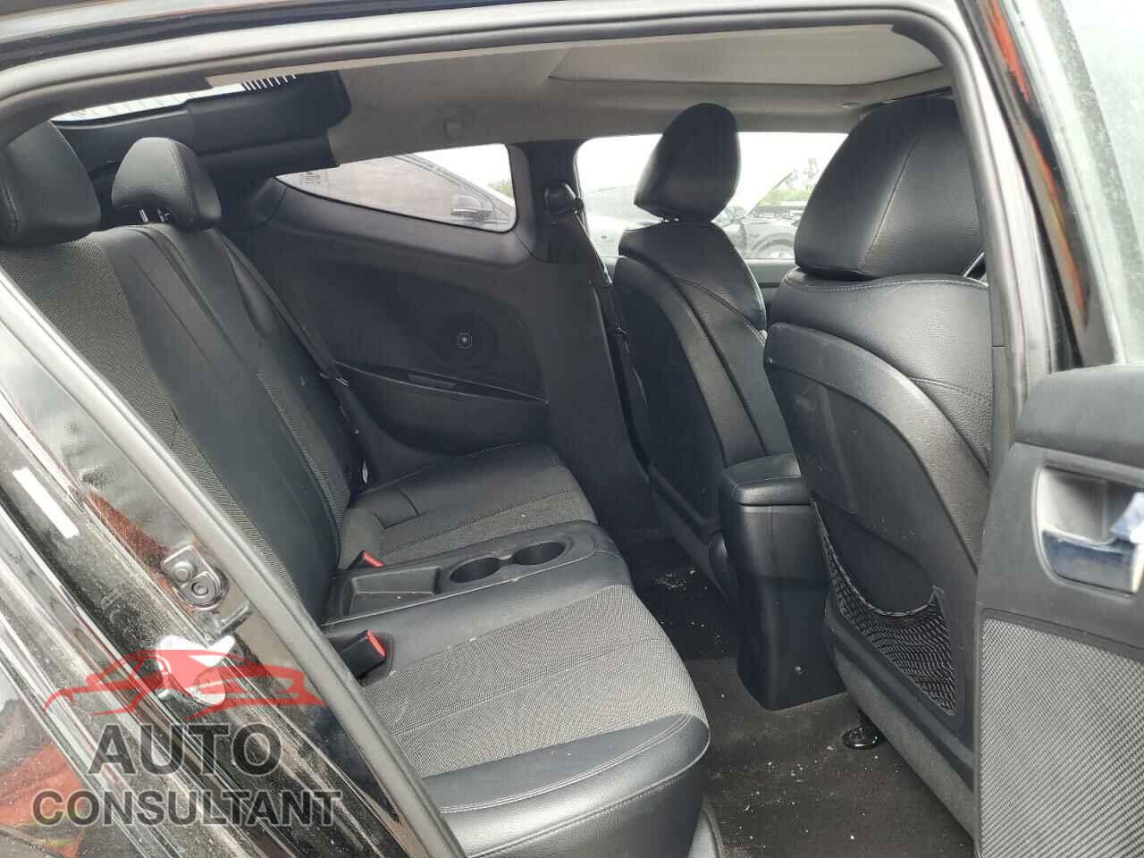 HYUNDAI VELOSTER 2014 - KMHTC6AD0EU188863