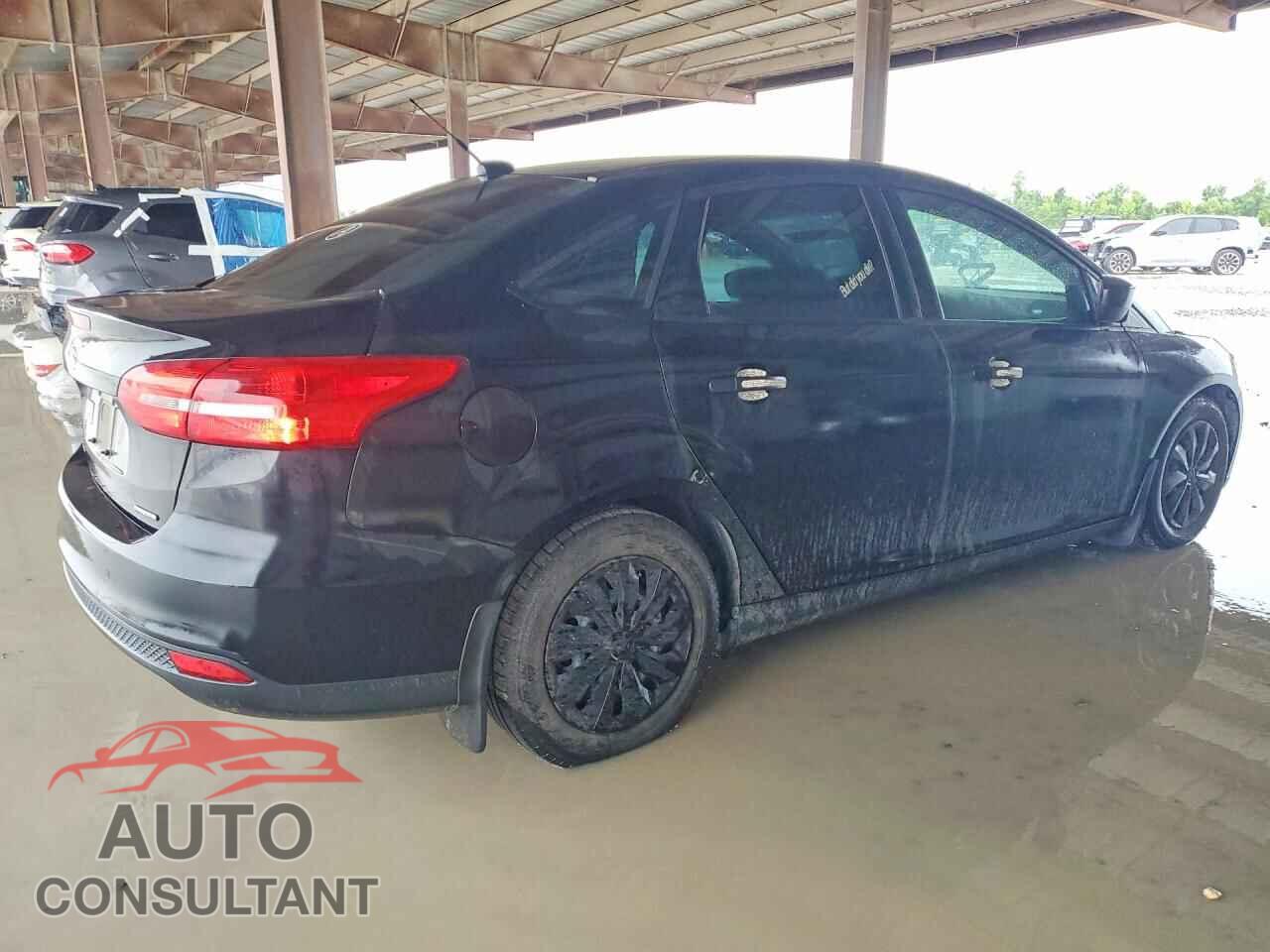 FORD FOCUS 2016 - 1FADP3E29GL229882