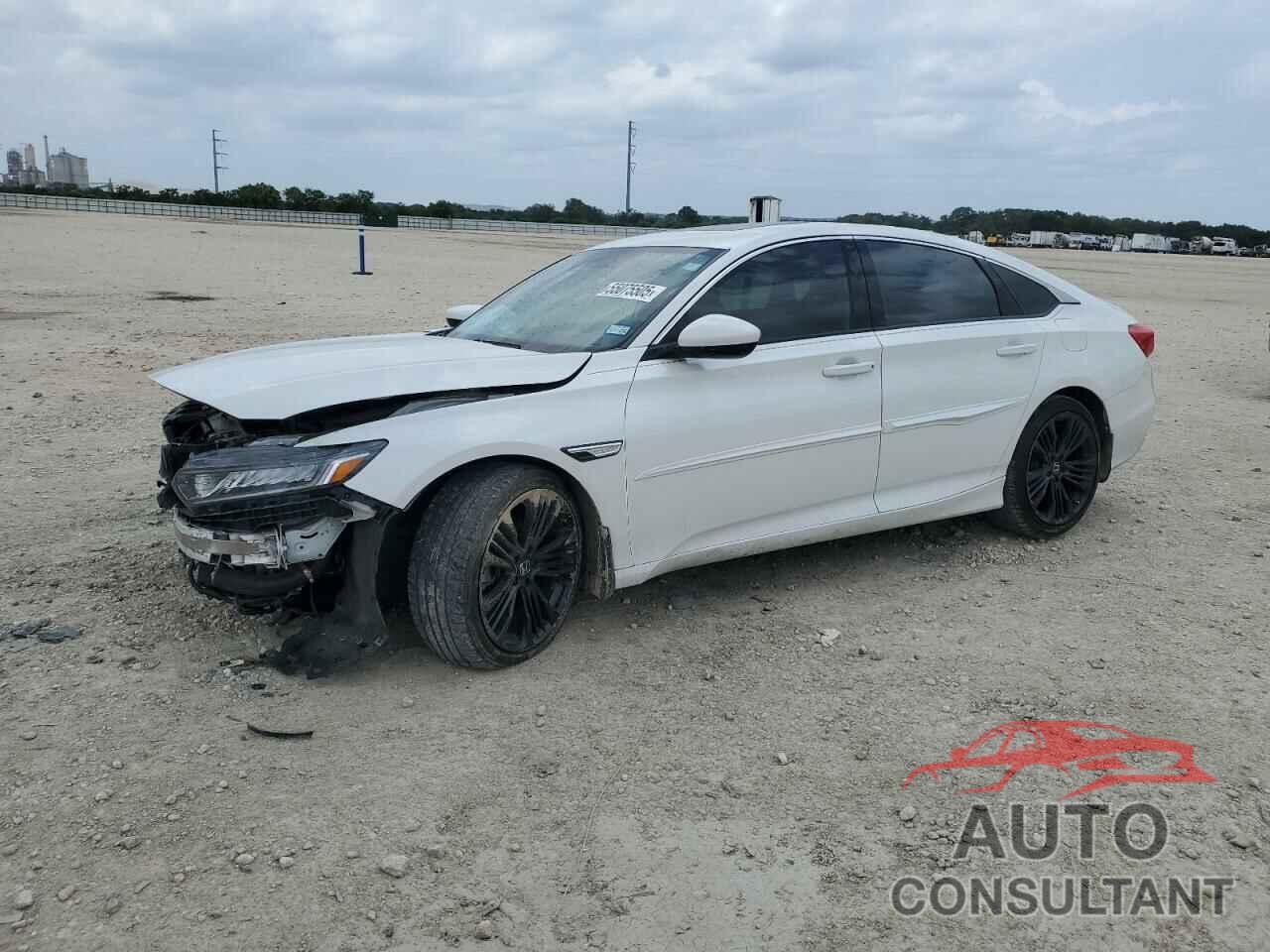 HONDA ACCORD 2018 - 1HGCV2F32JA003202