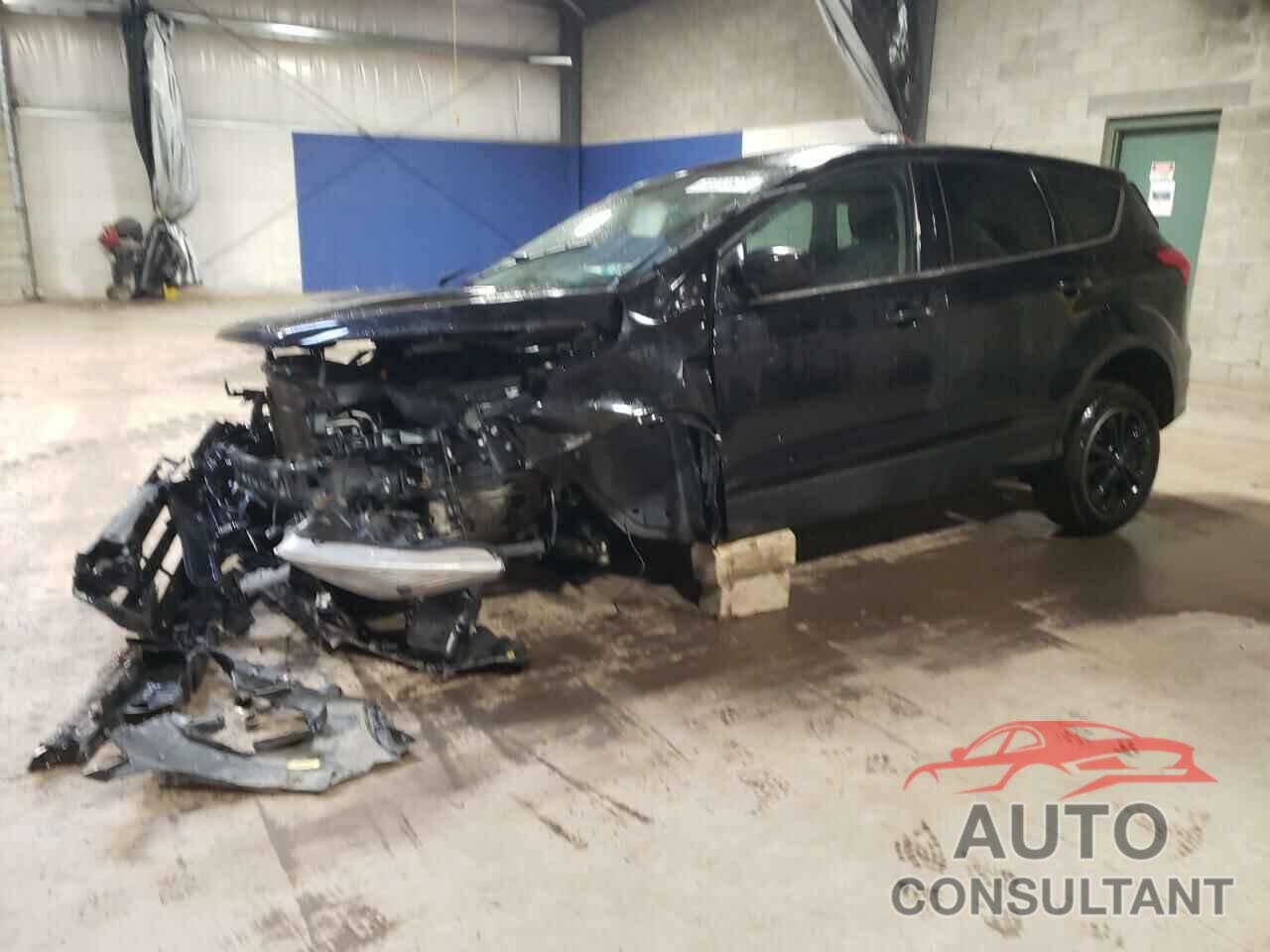 FORD ESCAPE 2019 - 1FMCU0GD8KUA22491