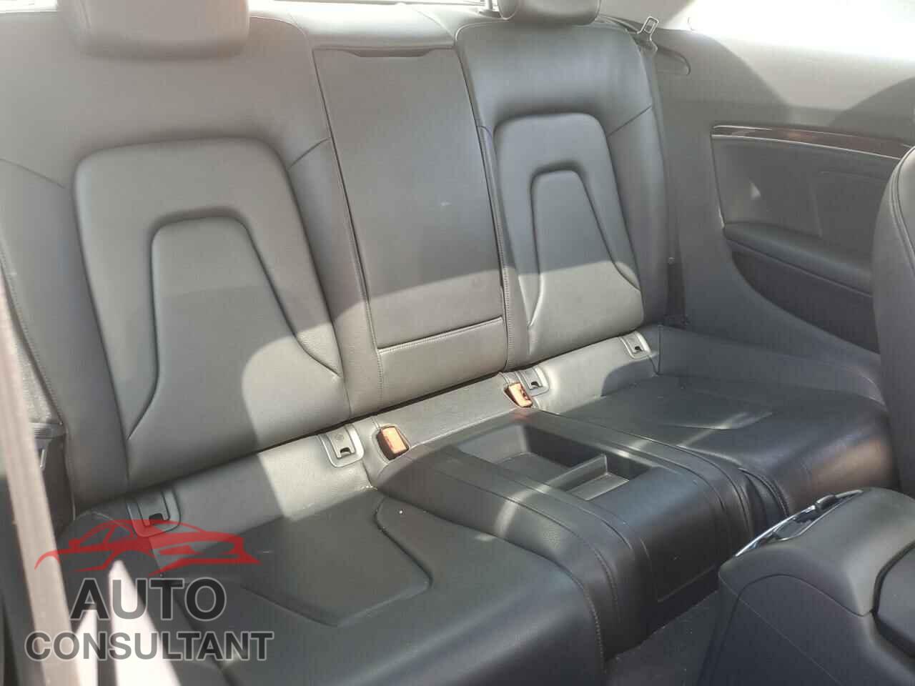 AUDI A5 2011 - WAULFAFR5BA059739