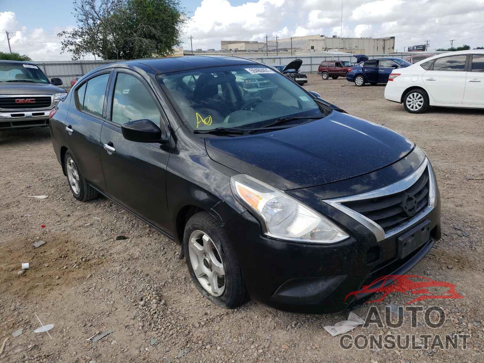 NISSAN VERSA 2016 - 3N1CN7AP7GL827741