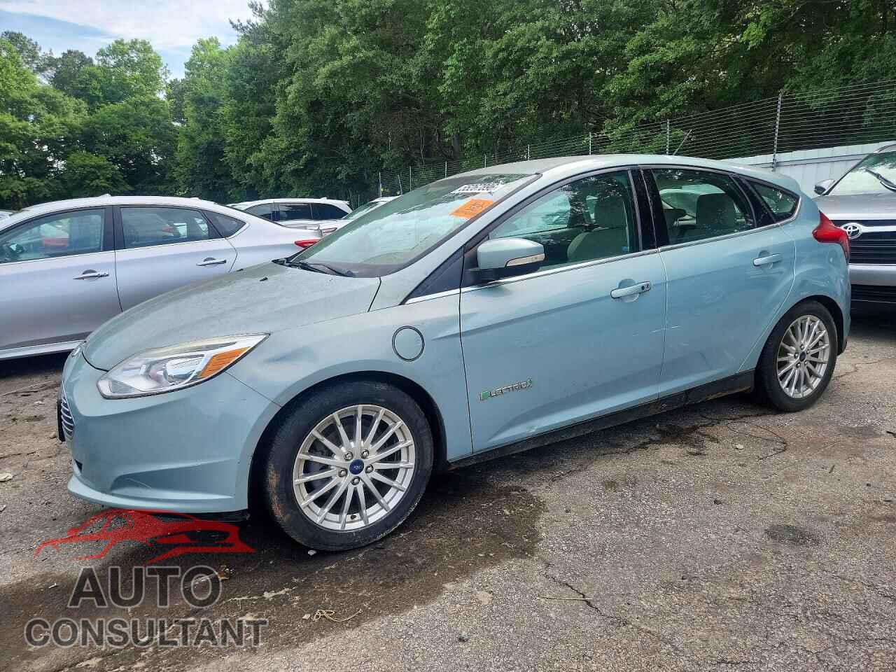 FORD FOCUS 2014 - 1FADP3R45EL259986