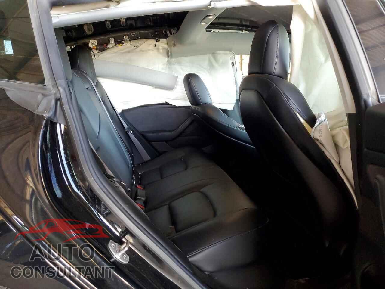 TESLA MODEL 3 2018 - 5YJ3E1EA9JF044118