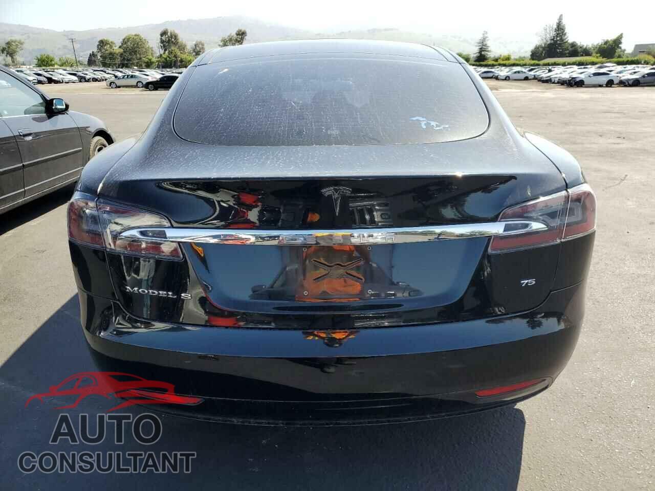 TESLA MODEL S 2017 - 5YJSA1E15HF212127