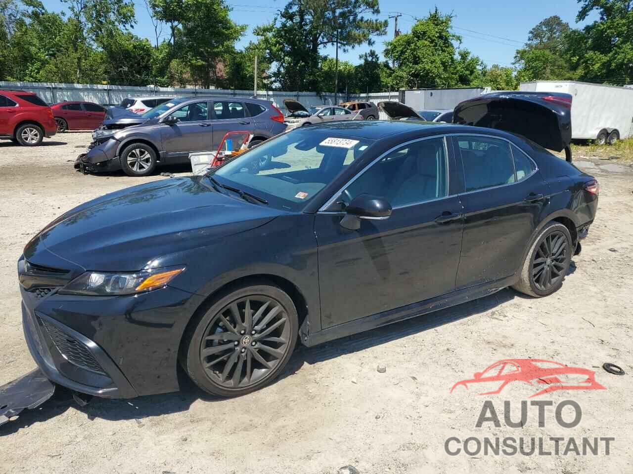 TOYOTA CAMRY 2022 - 4T1G11AK9NU019353