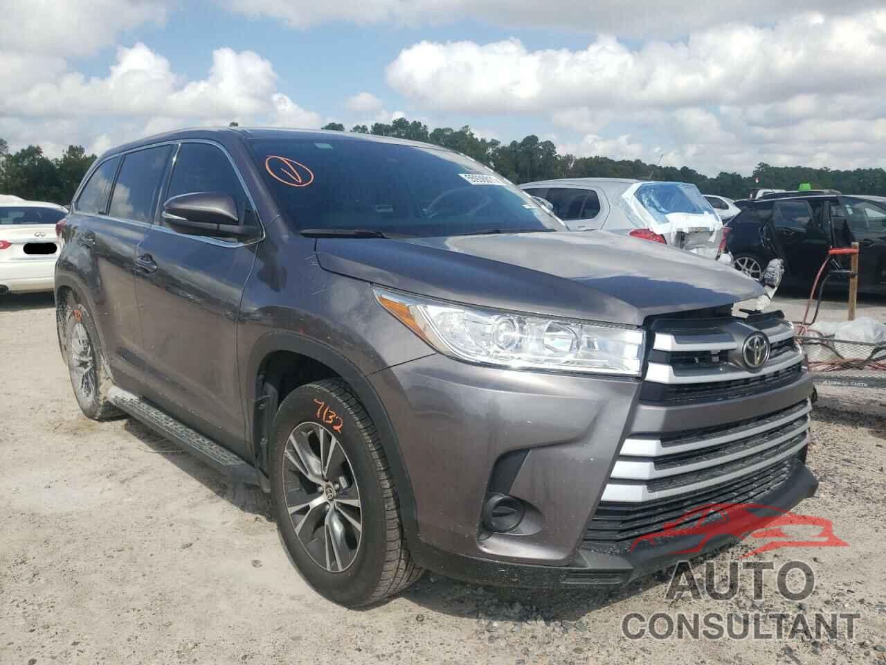 TOYOTA HIGHLANDER 2019 - 5TDZZRFH6KS370495