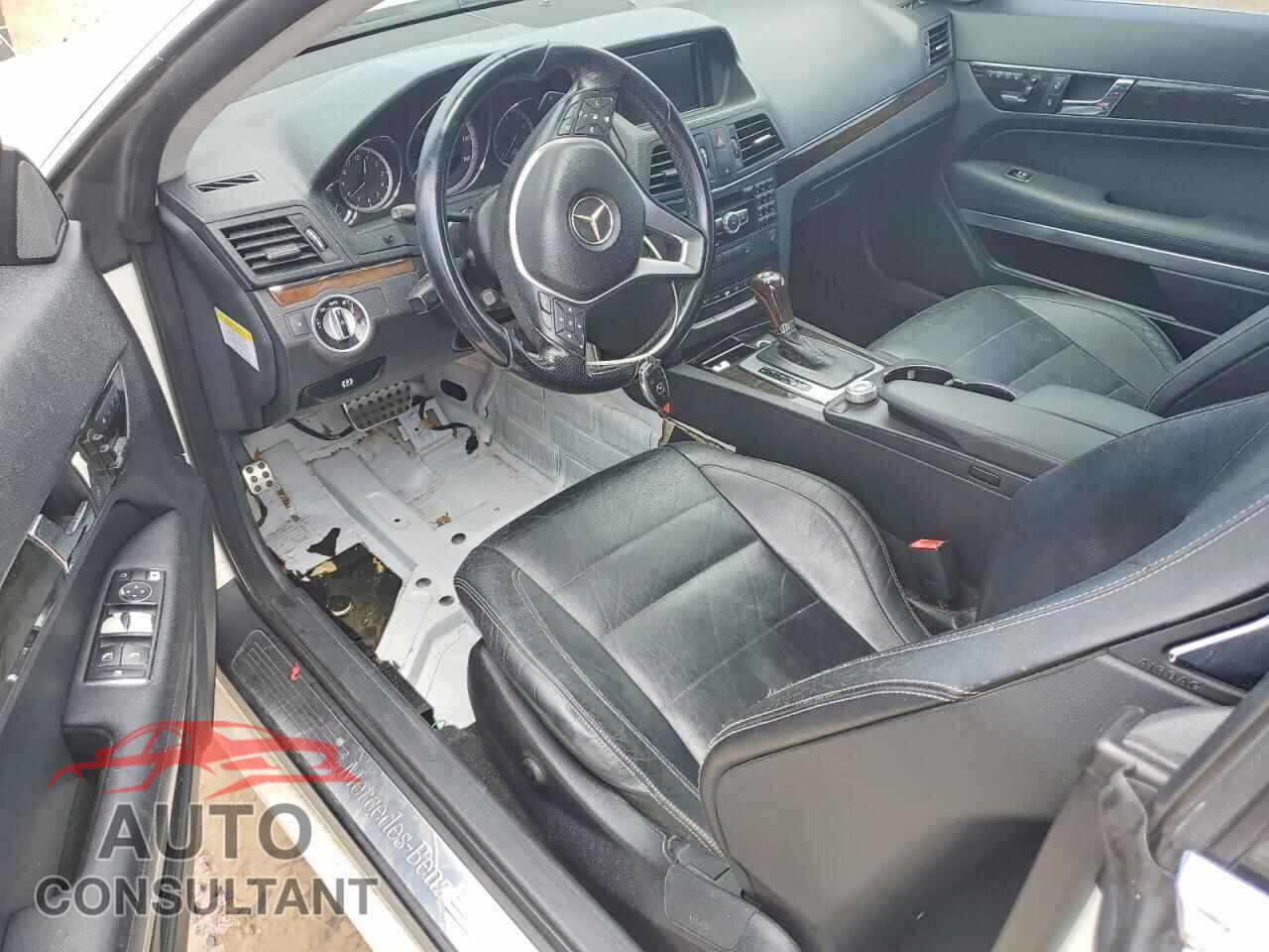 MERCEDES-BENZ E-CLASS 2013 - WDDKJ5KB1DF201979
