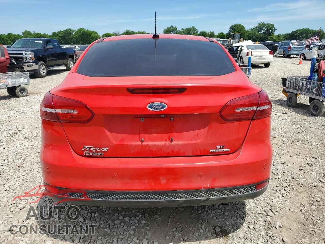 FORD FOCUS 2016 - 1FADP3F23GL371904