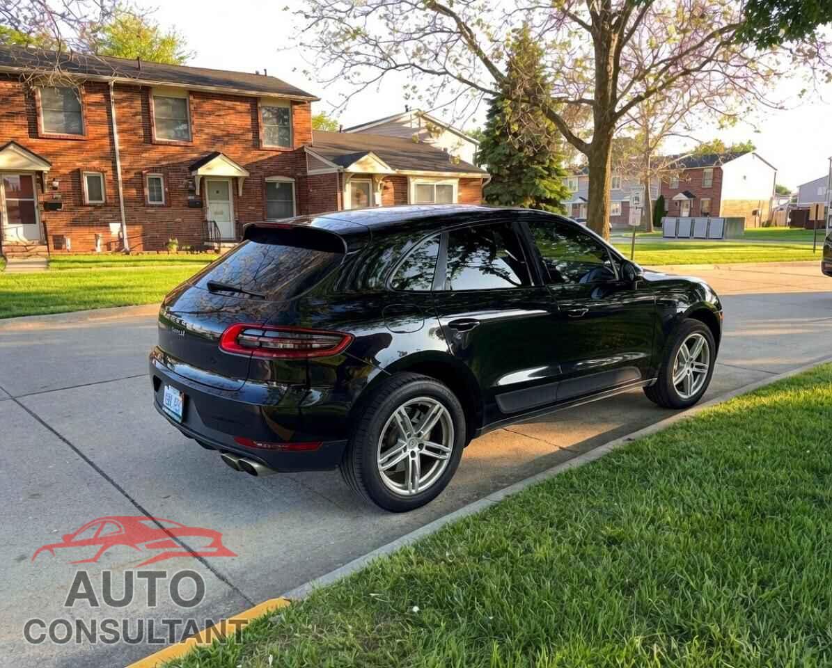 PORSCHE MACAN 2016 - WP1AB2A50GLB55921
