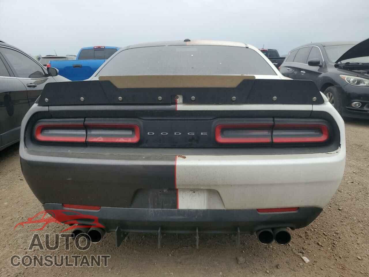 DODGE CHALLENGER 2019 - 2C3CDZAGXKH616017