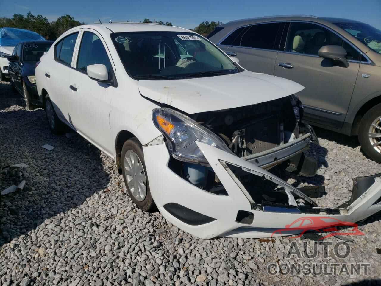 NISSAN VERSA 2018 - 3N1CN7AP6JL841704