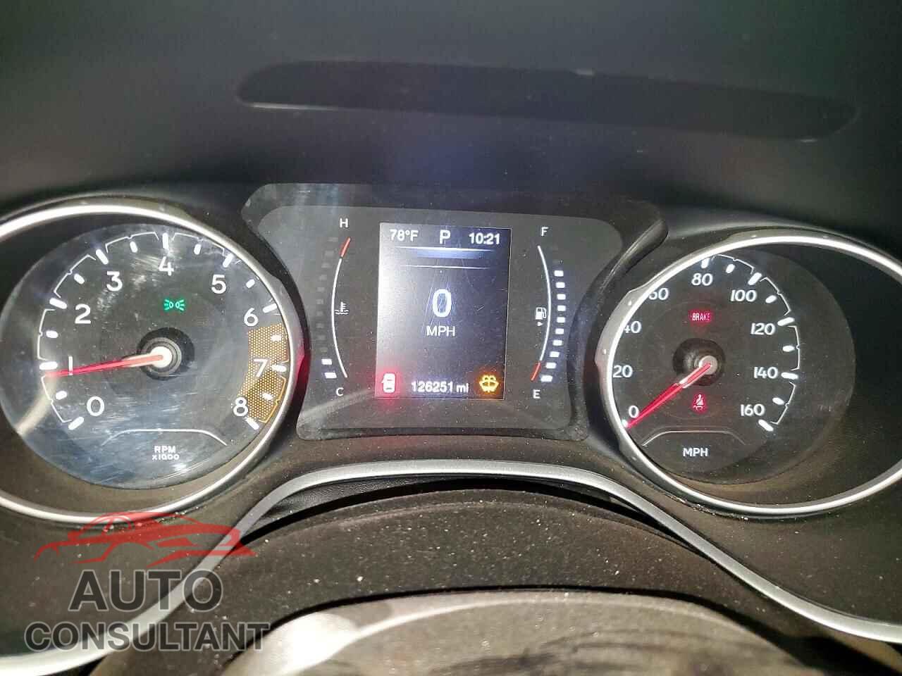 JEEP COMPASS 2018 - 3C4NJDBB5JT192660