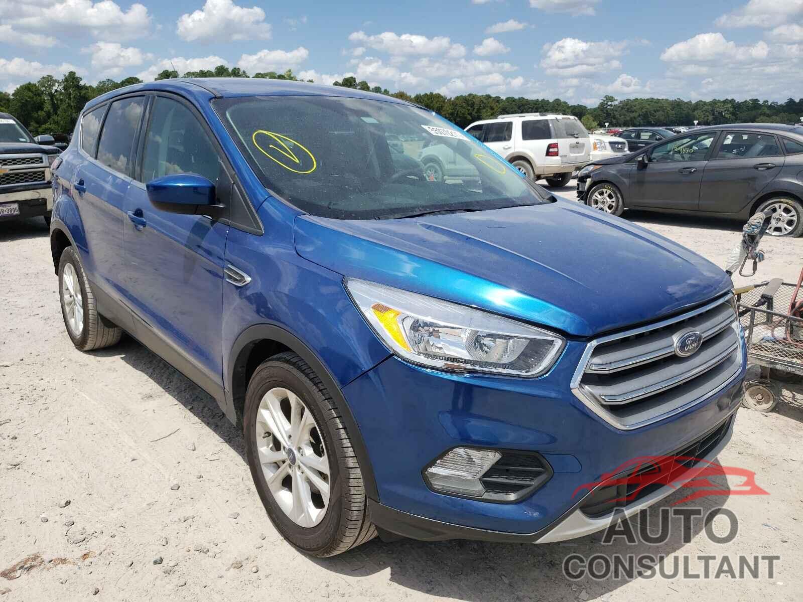 FORD ESCAPE 2017 - 1FMCU0GD0HUE76453