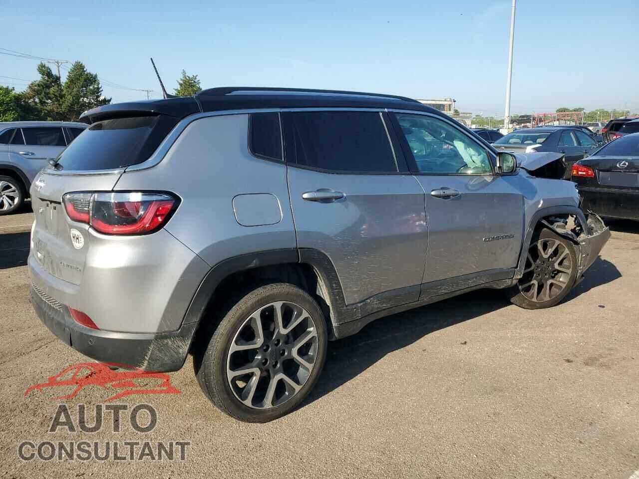 JEEP COMPASS 2018 - 3C4NJDCB1JT180388