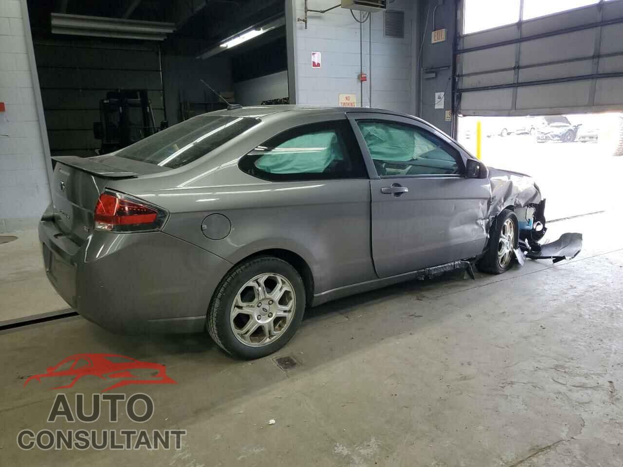 FORD FOCUS 2010 - 1FAHP3CN3AW121732