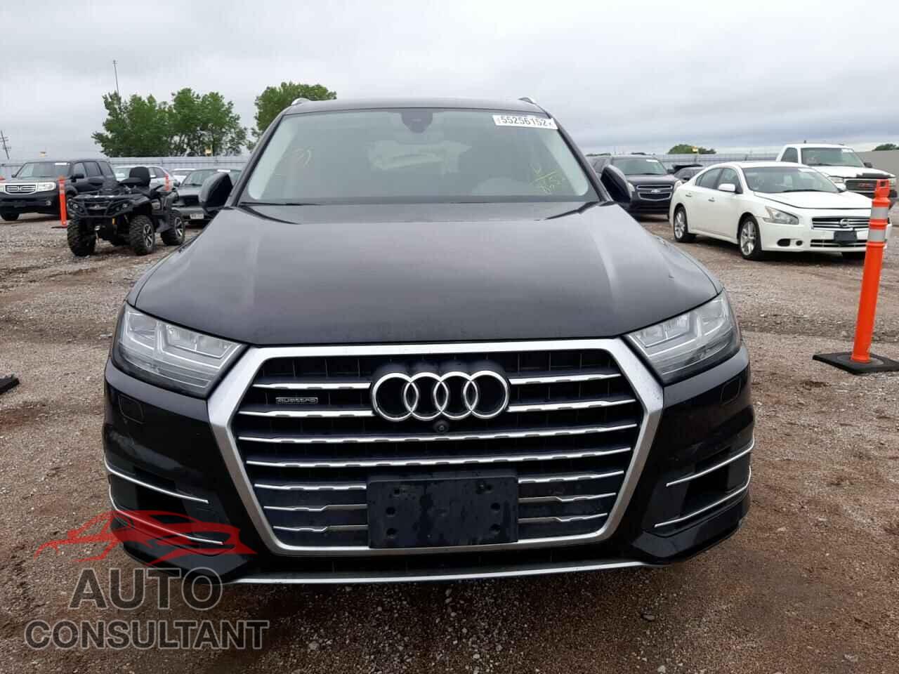AUDI Q7 2018 - WA1LAAF73JD008652