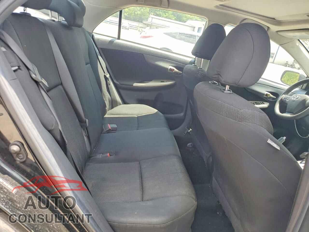 TOYOTA COROLLA 2011 - 2T1BU4EEXBC670379