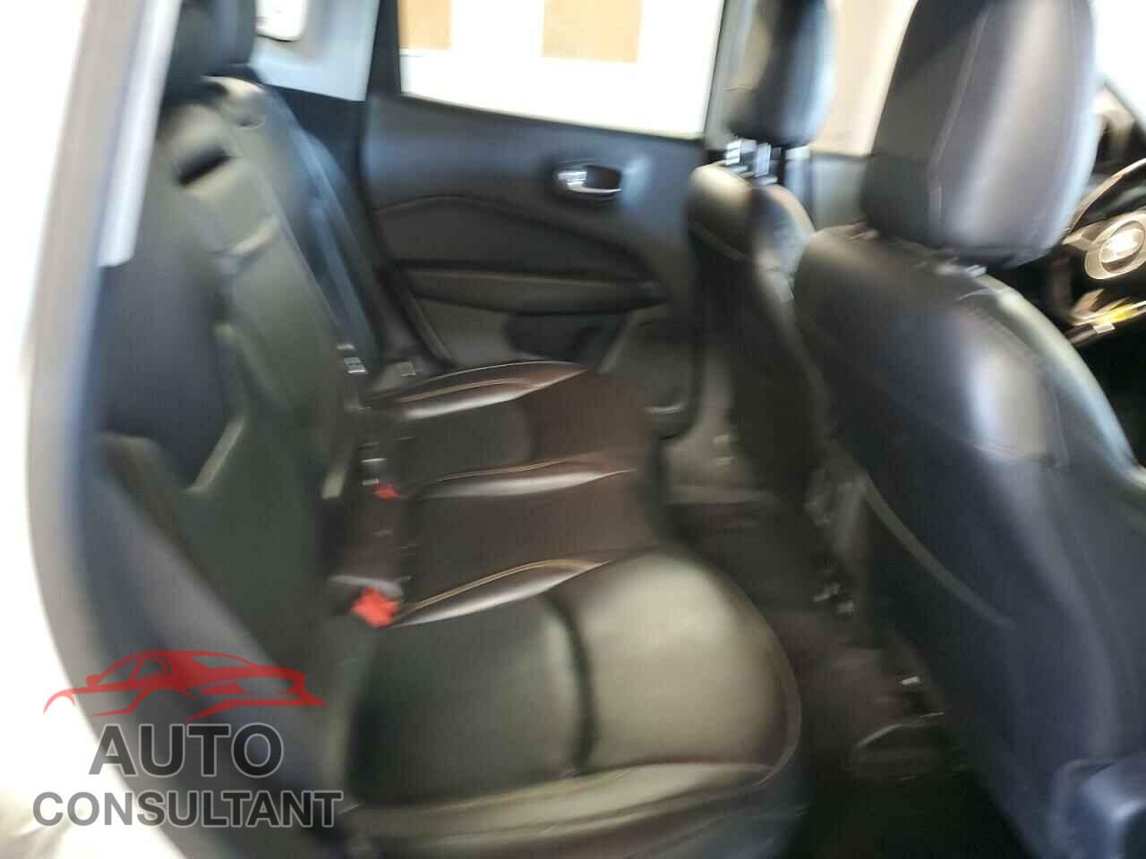 JEEP COMPASS 2020 - 3C4NJDCB4LT137571