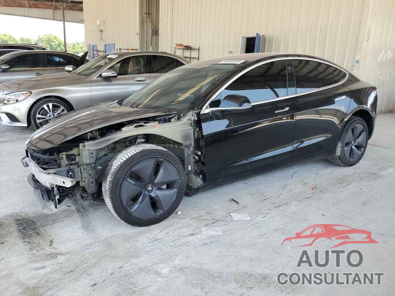 TESLA MODEL 3 2018 - 5YJ3E1EA8JF012552