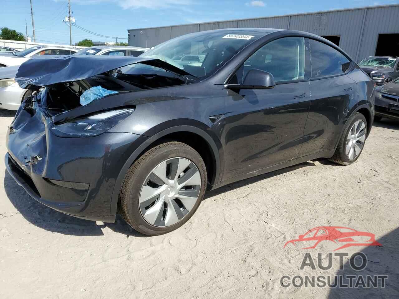 TESLA MODEL Y 2024 - 7SAYGDED1RF038484