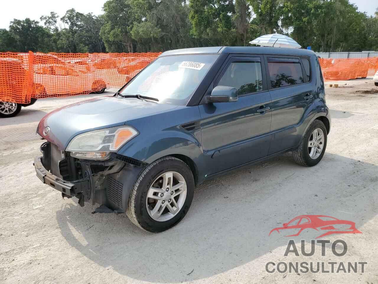 KIA SOUL 2011 - KNDJT2A2XB7196045