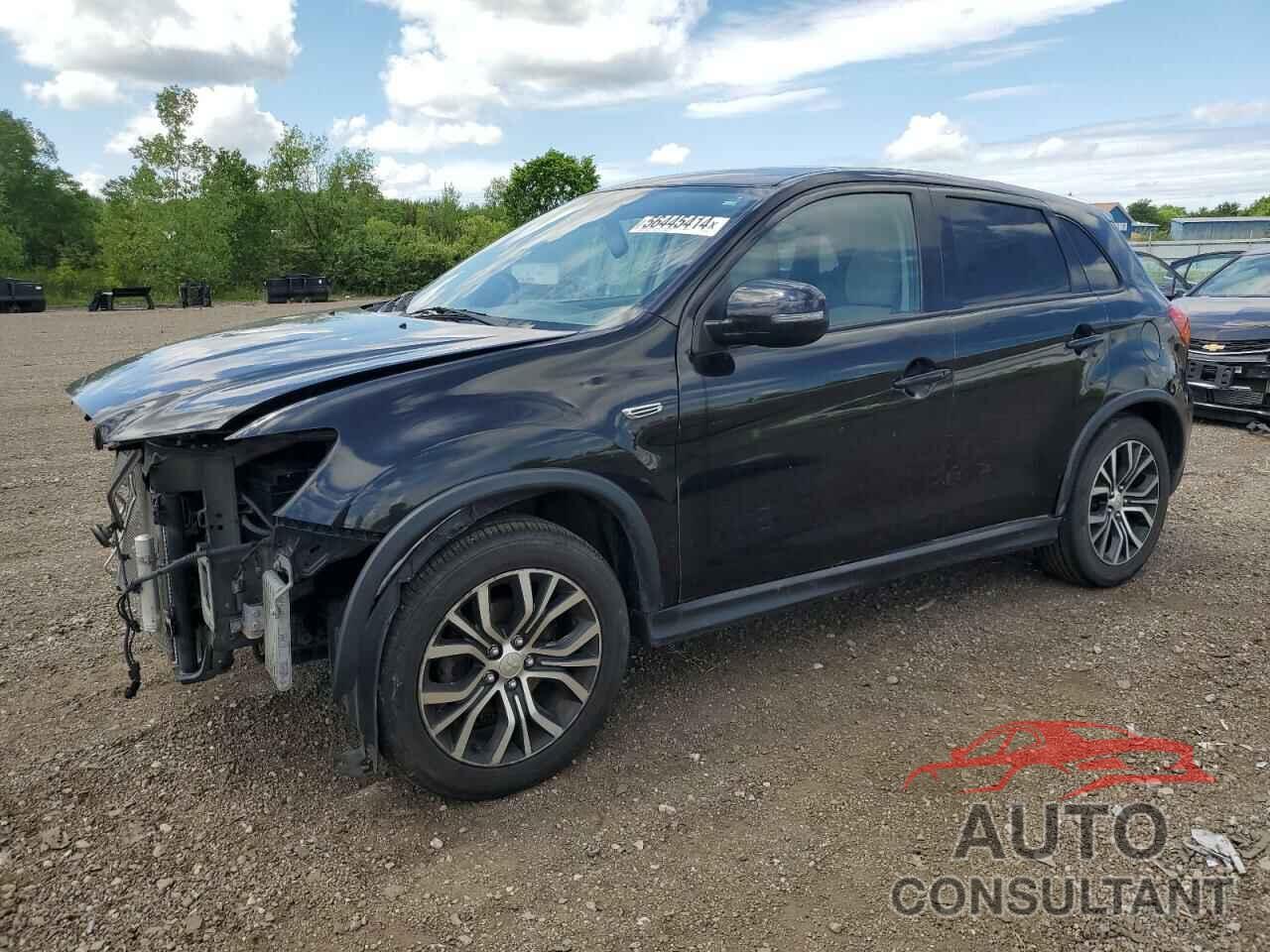 MITSUBISHI OUTLANDER 2018 - JA4AR3AU6JU024708